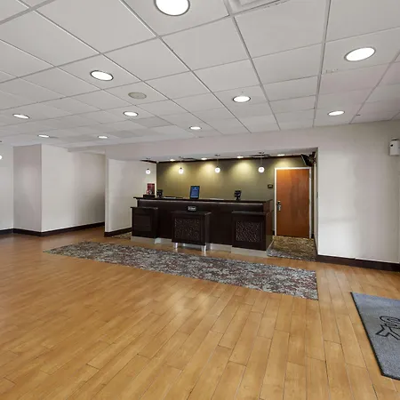 Hampton Inn Nanuet-3