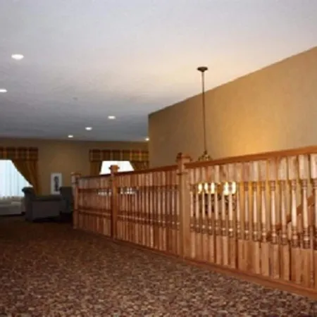 Town & Country Inn And Suites-2