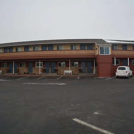 Chippewa Motel Mount Pleasant-3