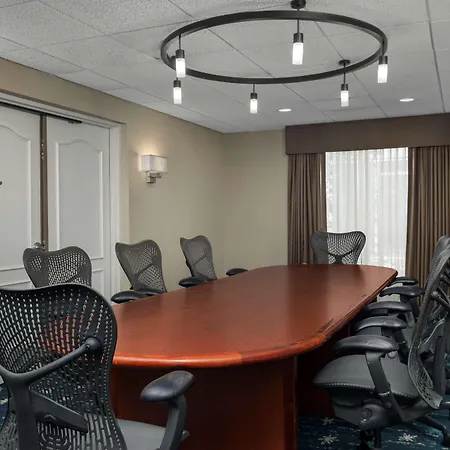 Hilton Garden Inn Greensboro-3