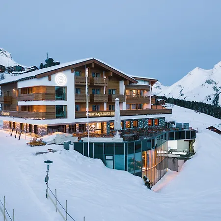 Hotel Goldener Berg-2