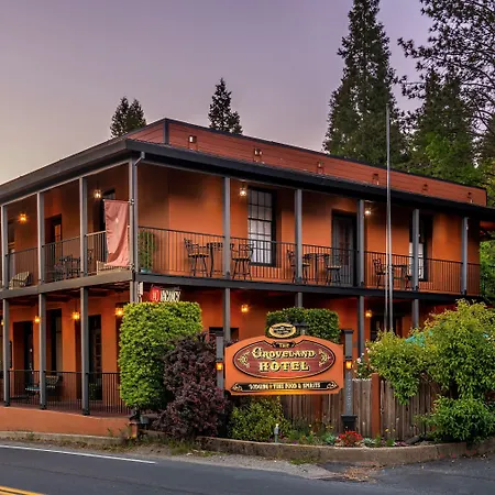 The Groveland Hotel-3