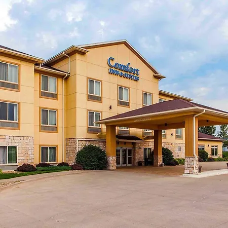 Comfort Inn & Suites Grinnell Near I-80-2