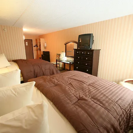 Marvin'S Garden Inn-3