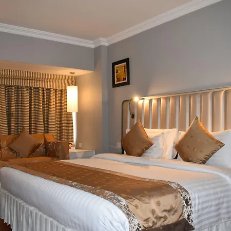 Ramada Plaza By Wyndham Karachi Airport Hotel-3