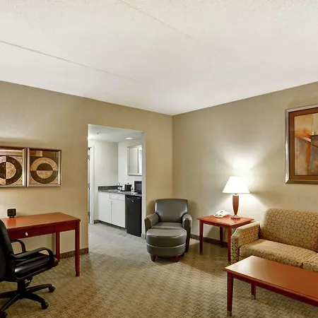 Hampton Inn Lewisburg-2
