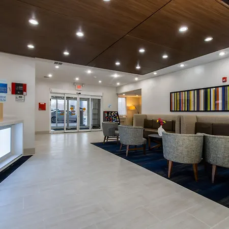 Holiday Inn Express Hotel & Suites Swansea By Ihg-2