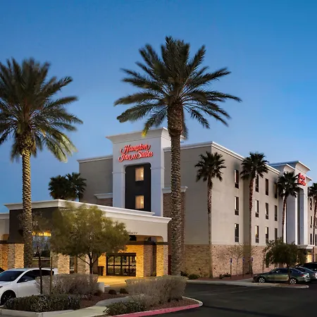 Hampton Inn & Suites Las Vegas-Red Rock/Summerlin-3
