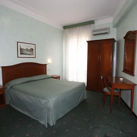 Hotel Adriatic-3
