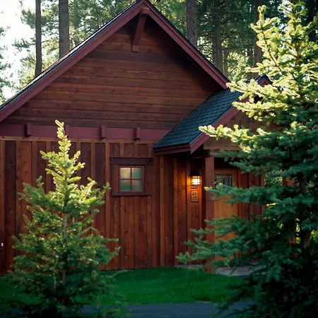 Fivepine Lodge-2