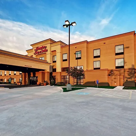 Hampton Inn & Suites Altus-2