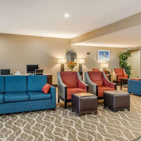 Comfort Suites Dayton-Wright Patterson-2