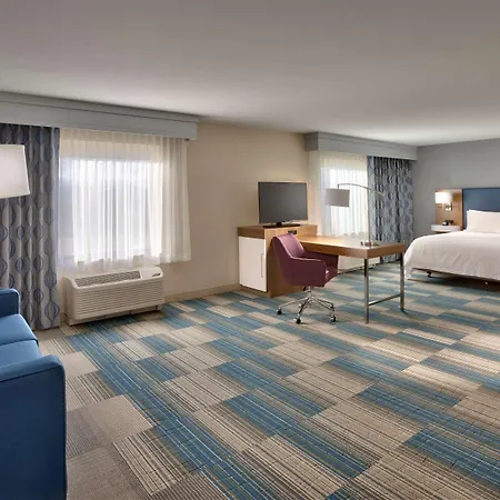 Hampton Inn & Suites Pocatello-3