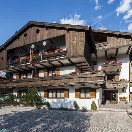 Hotel Lajadira & Spa-3