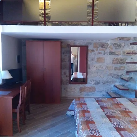 Hotel D'Orleans-2