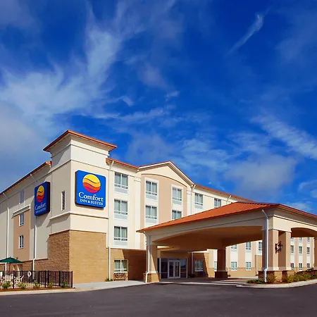 Comfort Inn & Suites-3