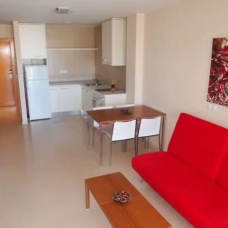 Apartamentos Turisticos Vacanza Sun Beach-2