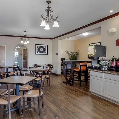 Best Western Plus Sweetwater Inn & Suites-3