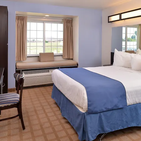 Microtel Inn & Suites By Wyndham Klamath Falls-2
