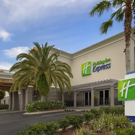 Holiday Inn Express Jacksonville Beach By Ihg-2