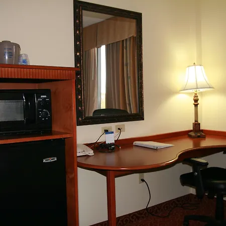 Hampton Inn & Suites Mccomb-2