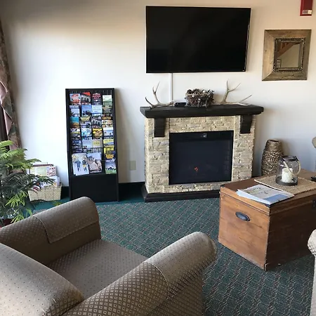 Travelodge By Wyndham Spearfish-2