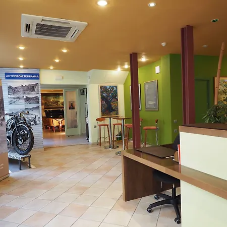 Hotel Montserrat-2