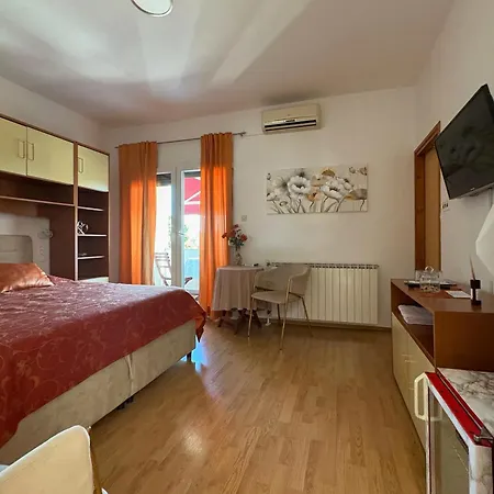 Rooms Mimi-3