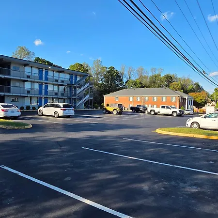 Royal Inn Motel-Charlottesville-3