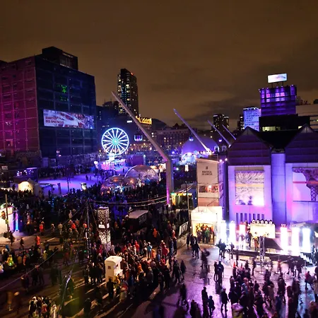 Hotel Faubourg Montreal Centre-Ville Downtown-3