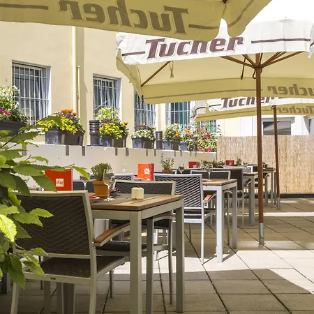 Park Inn by Radisson Nürnberg-2