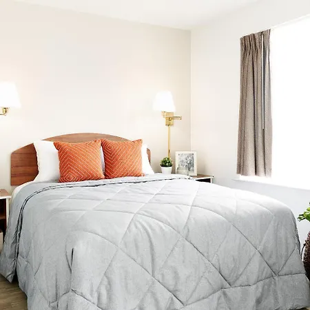 Intown Suites Extended Stay Norfolk Va-2