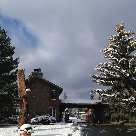 Chalet Inn-3