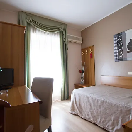 Hotel Adriano-2