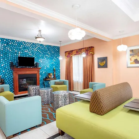 La Quinta Inn & Suites By Wyndham St. Augustine-3
