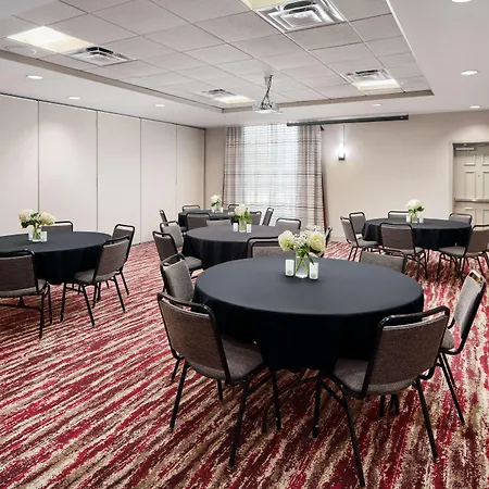 Hilton Garden Inn Schaumburg-2