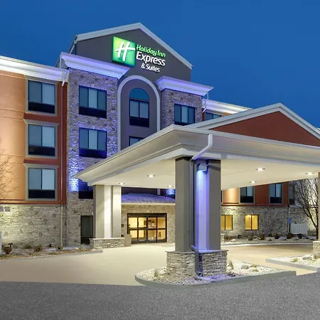 Holiday Inn Express & Suites Mitchell By Ihg-3
