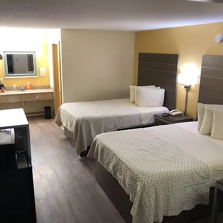 Southern Inn Lumberton-3