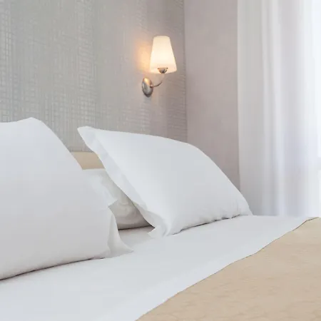 Hotel Esplanade-2