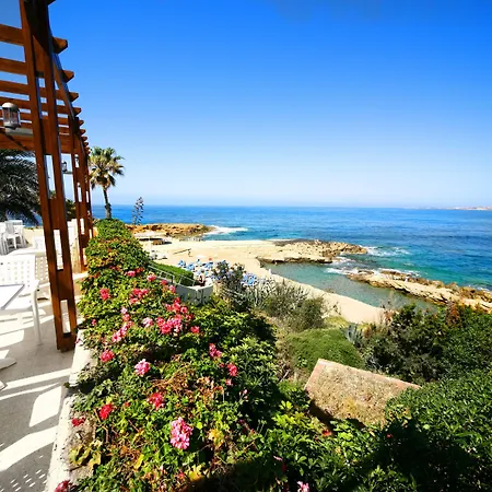Cynthiana Beach Hotel-2