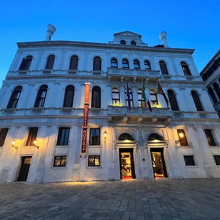 Ruzzini Palace Hotel-3