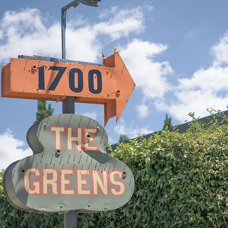 The Greens Hotel On Del Paso-3