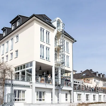 Hotel Schöne Aussicht-2