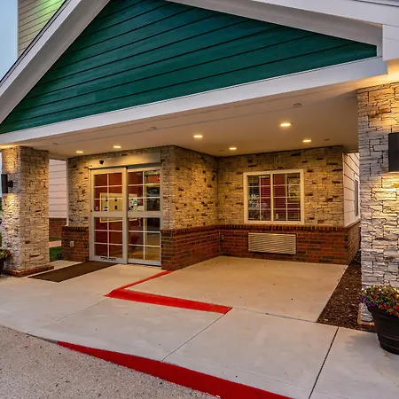 Hometowne Studios & Suites By Red Roof Bentonville-2
