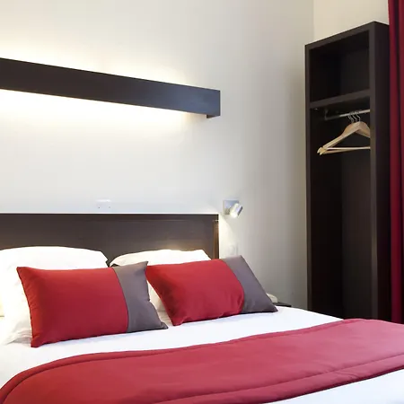 Logis Hotel Chateaubriand-2