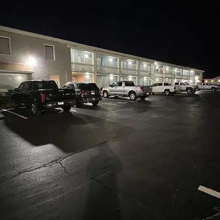 Oceanview Inn - Emerald Isle-3