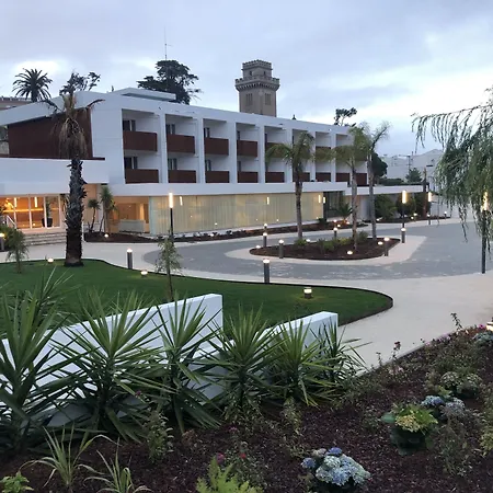 Malibu Foz Hotel - La Maison Younan-3