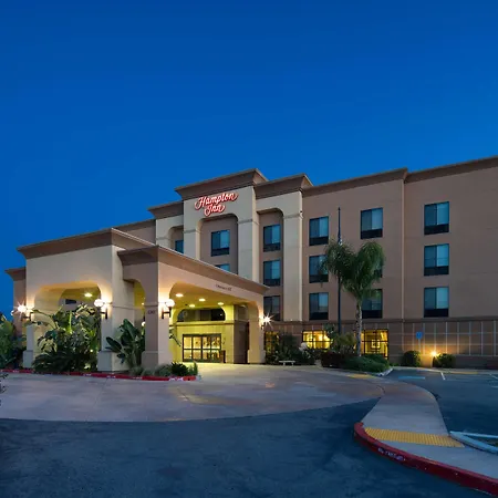 Hampton Inn Visalia-3