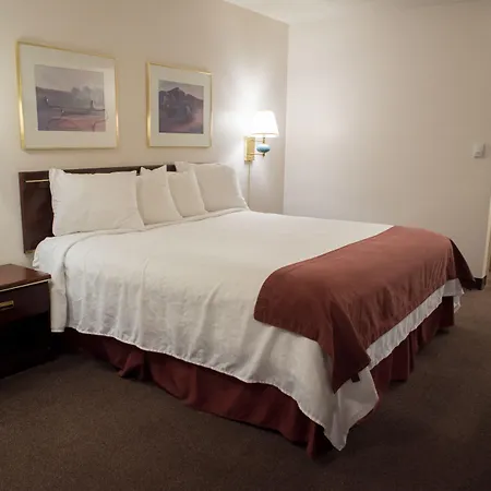 Motel 8 Laramie-3