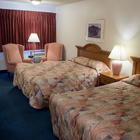 Motel 8 Laramie-2